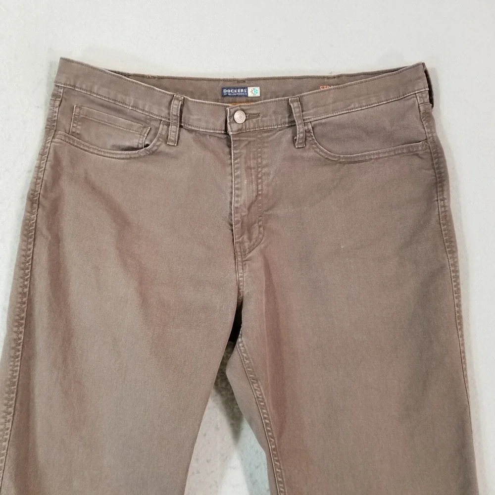 Levi's Dockers jeans men's 38x30 regular straight brown stretch denim pants